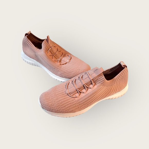 TIOSEBON Women's Slip On Walking Workout Shoes size 13 (45) - Picture 2 of 5